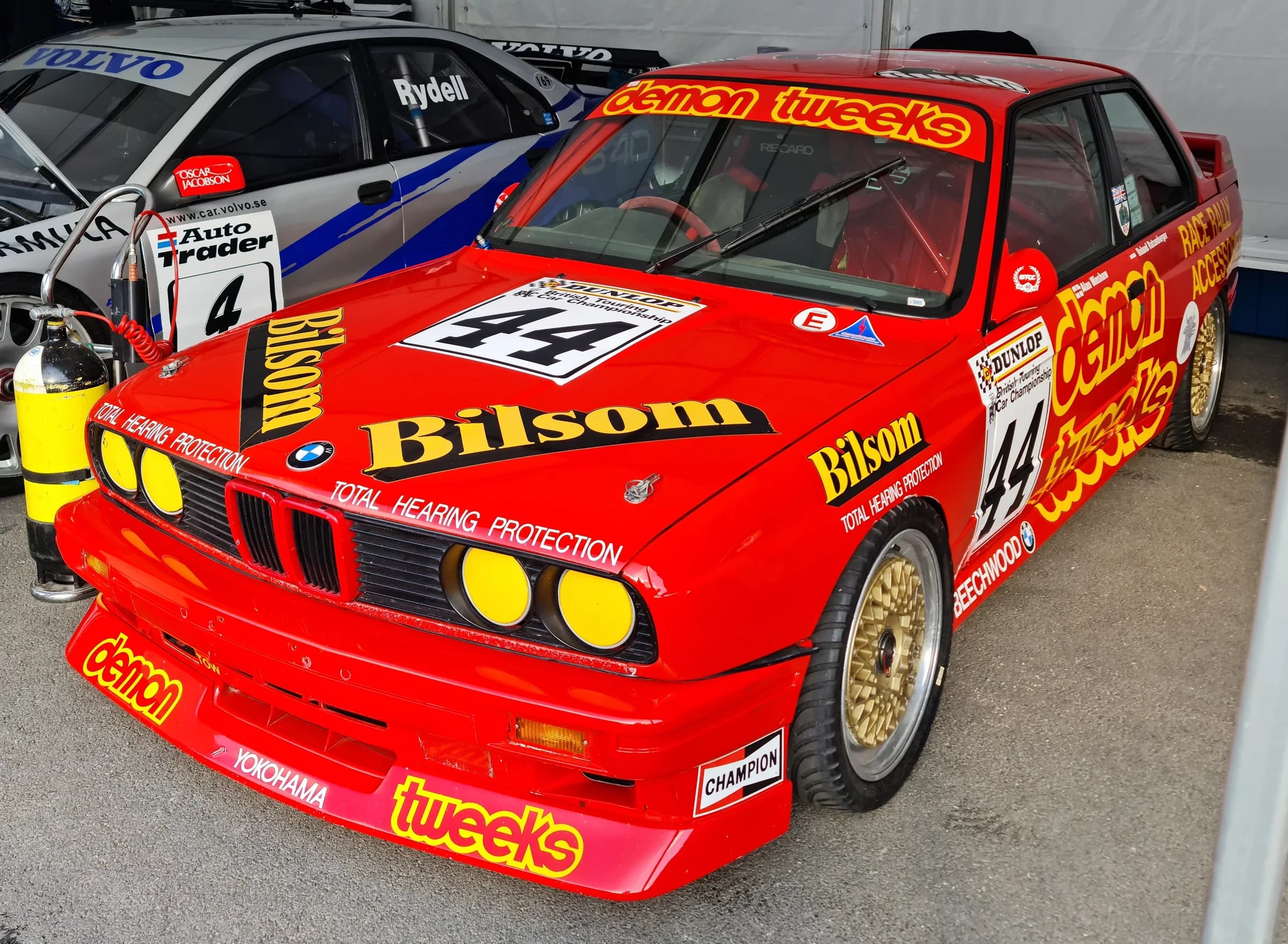 Touring cars worldwide